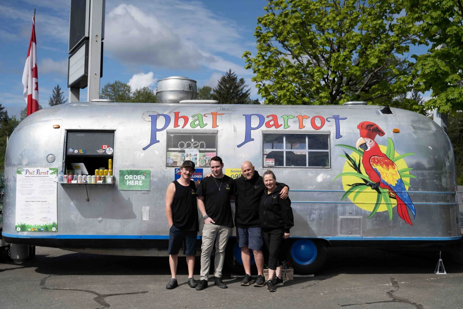 Phat Parrot food truck and team
